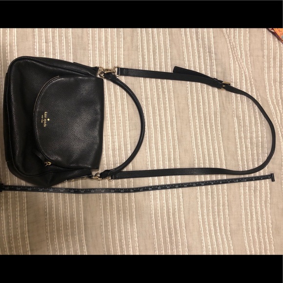 Kate Spade cross body bag. - Picture 6 of 6